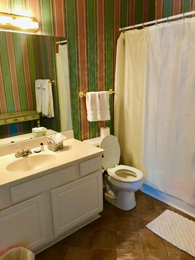 Rabbit Creek Bed & Breakfast Versailles Экстерьер фото