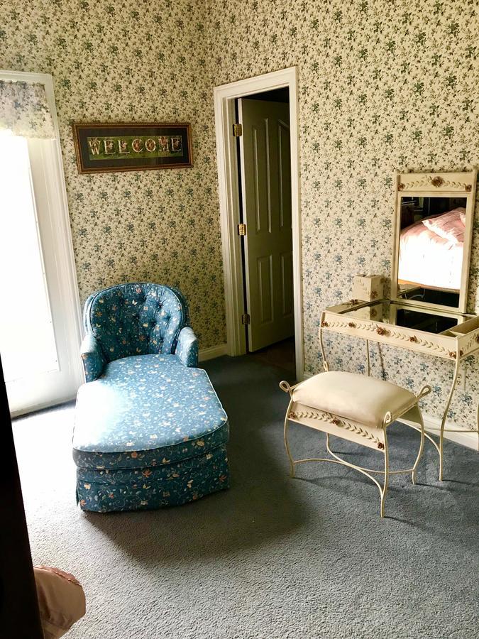 Rabbit Creek Bed & Breakfast Versailles Экстерьер фото